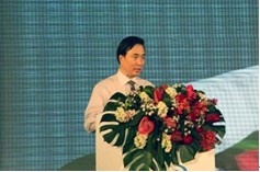中国移动广东公司总经理徐龙先生发表讲话