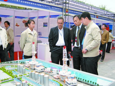 石油 机械 - 中国石油钻井装备亮相2009中国油