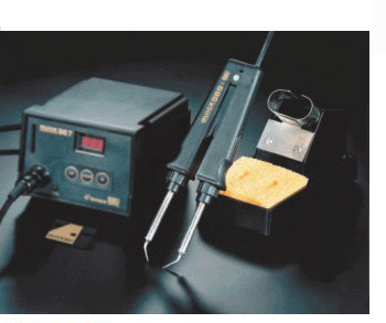 深圳宝安松岗附近有注塑厂招上下模吗?普工也